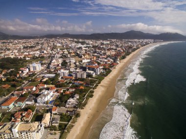 Florianopolis, Brezilya Ingleses plaj havadan görünümü. Temmuz, 2017.