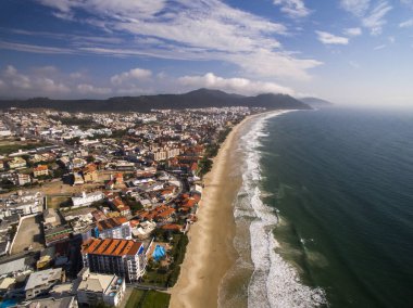 Florianopolis, Brezilya Ingleses plaj havadan görünümü. Temmuz, 2017.