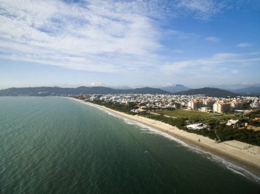 Florianopolis, Brezilya Jurere plaj havadan görünümü. Temmuz, 2017.