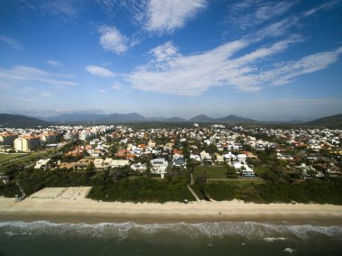 Florianopolis, Brezilya Jurere plaj havadan görünümü. Temmuz, 2017.
