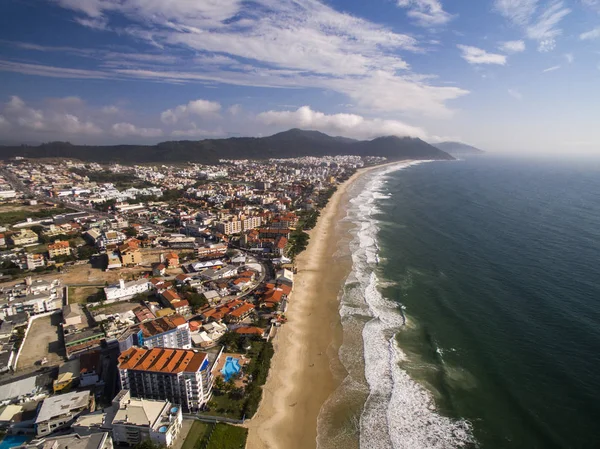 Florianopolis, Brezilya Ingleses plaj havadan görünümü. Temmuz, 2017. — Stok fotoğraf