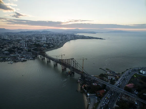 Vista aérea Puente de Florianópolis, Brasil. julio, 2017 . — Foto de Stock