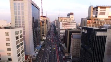 Sao Paulo, Brezilya, Ağustos, 2017. Paulista Avenue, Sao Paulo şehrinde havadan görünümü. 