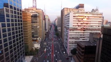 Sao Paulo, Brezilya, Ağustos, 2017. Paulista Avenue, Sao Paulo şehrinde havadan görünümü. 
