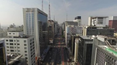 Sao Paulo, Brezilya, Ağustos, 2017. Paulista Avenue, Sao Paulo şehrinde havadan görünümü. 