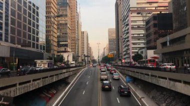 Sao Paulo, Brezilya - Ağustos, 2017:4 k Uhd Avenida Paulista Rating zaman atlamalı 