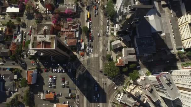 Luchtfoto van Curitiba stadslandschap, staat Parana, Brazilië. Centro Civico. Juli 2017. — Stockvideo