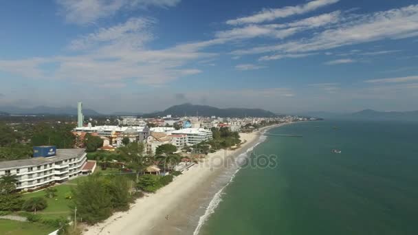 Flygfoto Cachoeiras beach, Florianópolis. Juli 2017 — Stockvideo