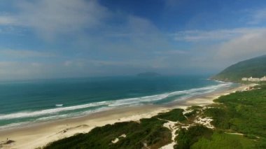 FLORIANOPOLIS, Santa CATARINA Adaları, BRAZIL - Costao do Santinho Beach Florianopolis, Santa Catarina. Temmuz 2017