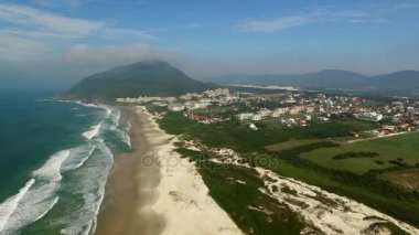 FLORIANOPOLIS, Santa CATARINA Adaları, BRAZIL - Costao do Santinho Beach Florianopolis, Santa Catarina. Temmuz 2017