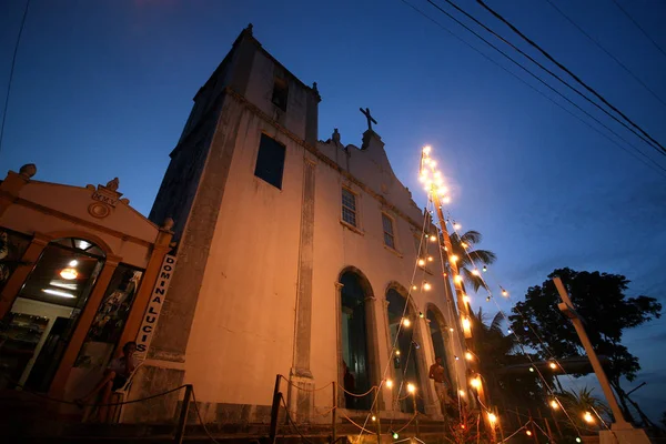 Die katholische kirche in itcare morro de sao paulo, salvador, brasilien. — Stockfoto