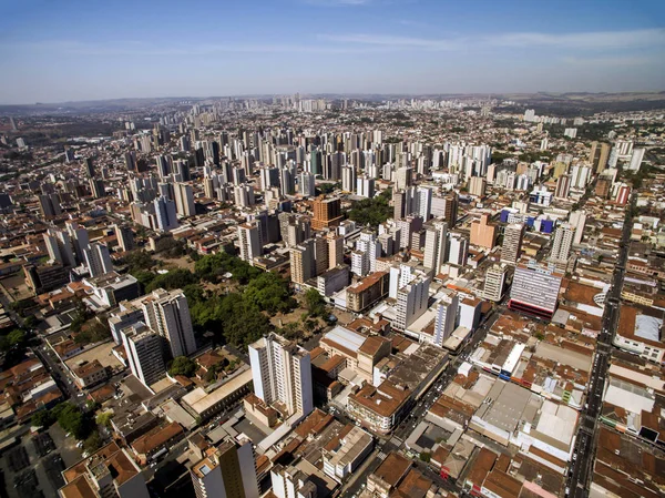 Havadan görünümü Ribeirao Preto şehir Sao Paulo, Brezilya