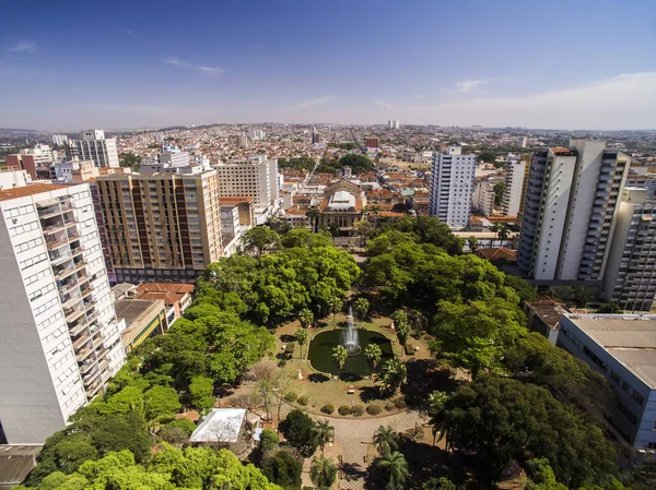 サンパウロ、ブラジルの空中ビュー リベイラン ・ プレト市 — ストック写真