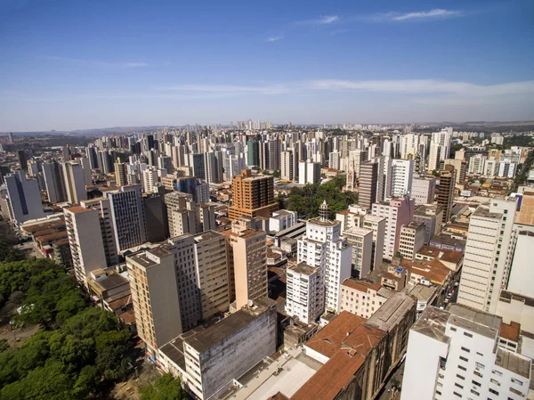 Havadan görünümü Ribeirao Preto şehir Sao Paulo, Brezilya