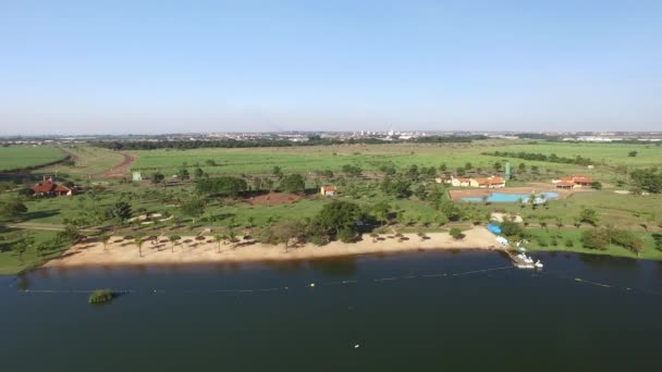 Vue aérienne du parc écologique de la ville de Sertozinho, Sao Paulo, Brésil 