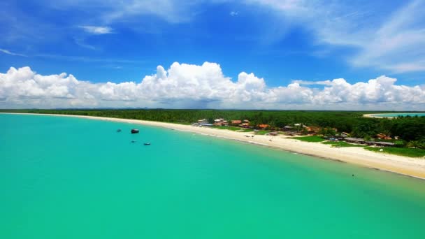 Cahy beach, Discovery Coast Bahia Brezilya, Barra'da havadan görünümü var. Şubat, 2017. — Stok video