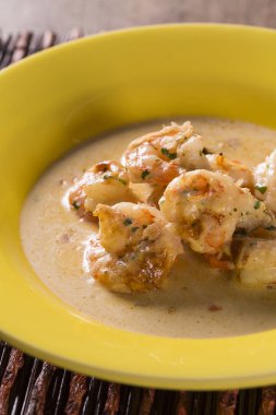 Krem peynir karides graten