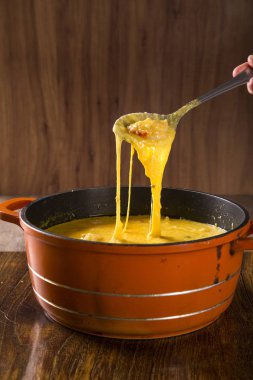 Krem peynir karides graten