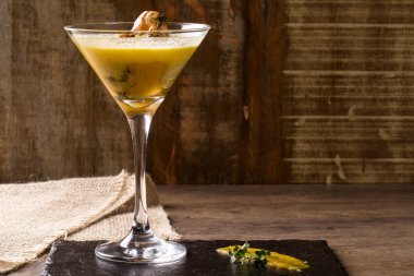 Kabak karides çorbası