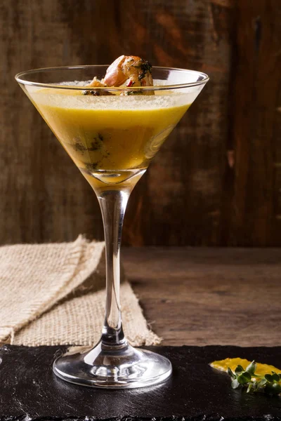 Kabak karides çorbası