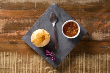 sığır eti empada biber jöle ile kurutulmuş