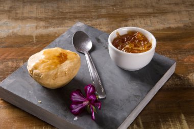 sığır eti empada biber jöle ile kurutulmuş