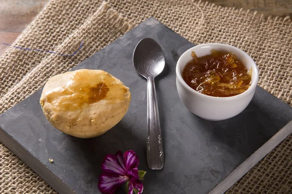 sığır eti empada biber jöle ile kurutulmuş