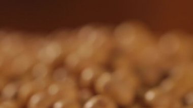 Soya fasulyesi kadar rotasyon kapatın. Seçici odak.