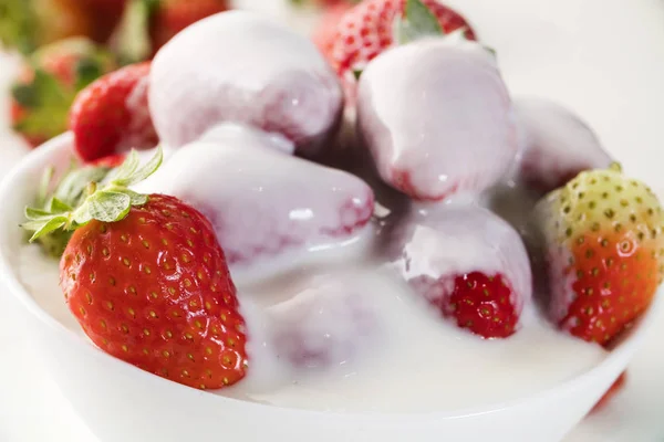 Strawberry with chantilly in white bowl on white background — Stock Photo, Image