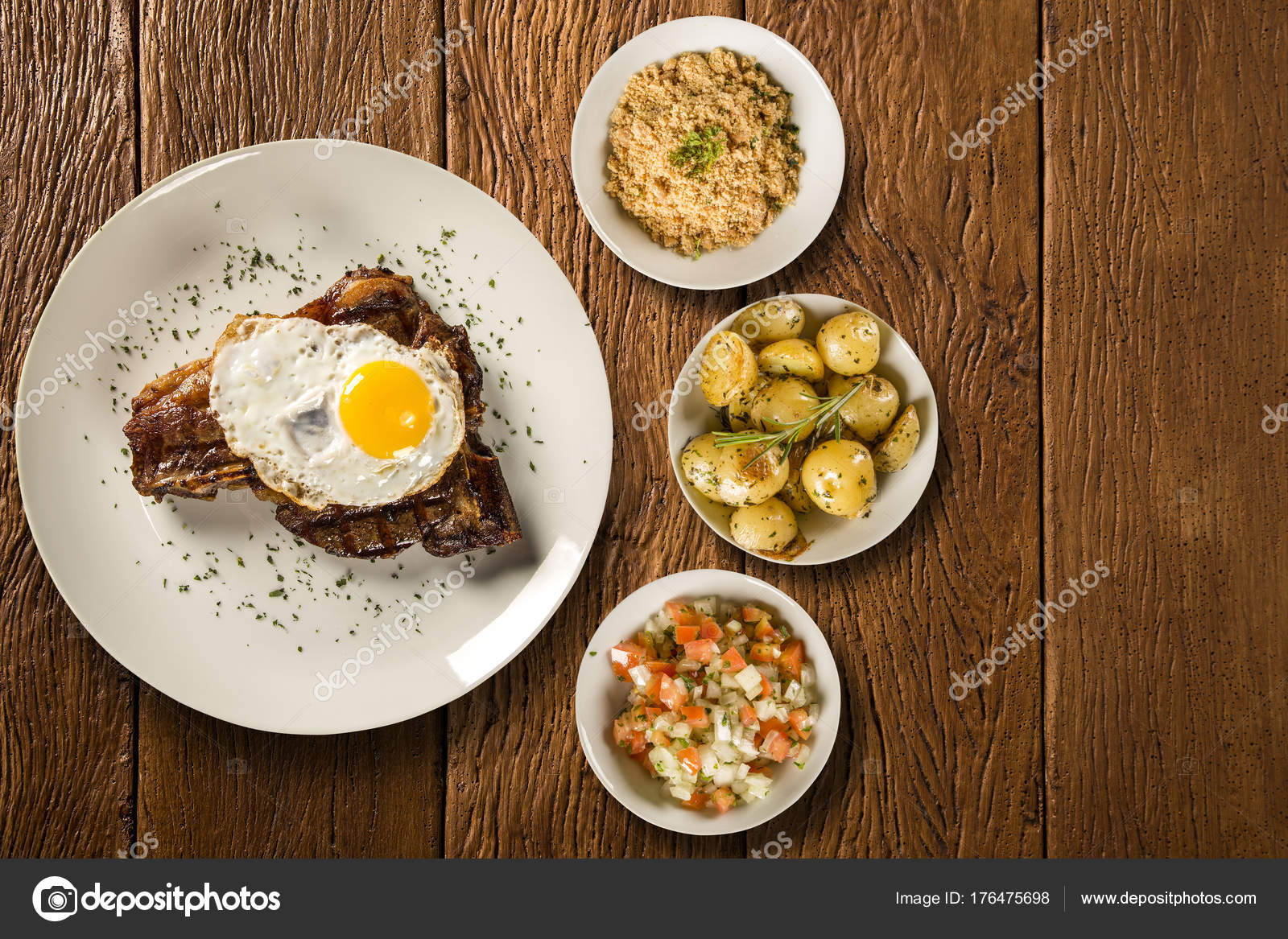 Patates eşliğinde pastırma ve yumurta tarifi Patates eşliğinde pastırma ve yumurta tarifi
