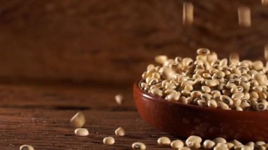 ağır çekimde düşmek fasulye