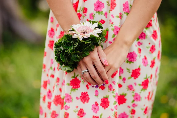Anel de noivado e anel de casamento — Fotografia de Stock