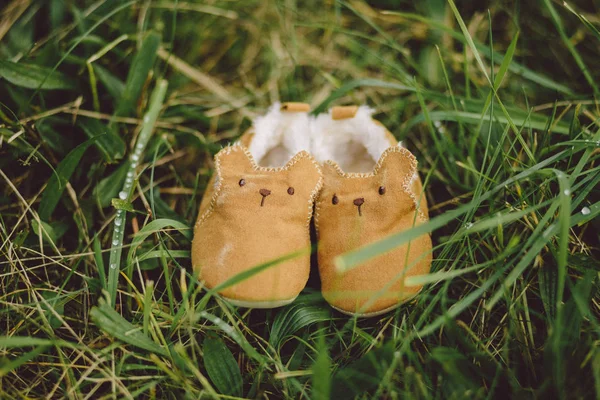 Fancy Kind Kleren Van Baby Slofjes — Stockfoto