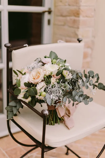 Bryllupsbukett Med Hvite Peoner Til Rustikke Bryllup Fne Bryllupsbilde Bouquet – stockfoto