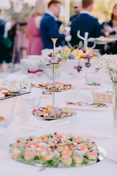 Desserthapjes Voor Feesten Sweek Taarten Koekjes Catering — Stockfoto