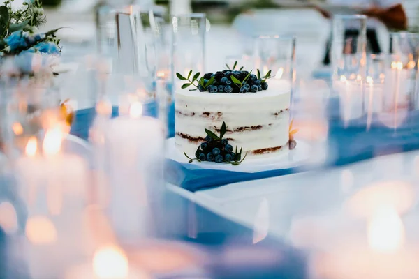 Torta Gustosa Con Mirtillo Mora Rovo Elegante Foto Nozze Arte — Foto Stock