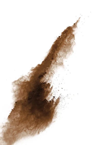 黒の背景に茶色の粉末の爆発 — ストック写真
