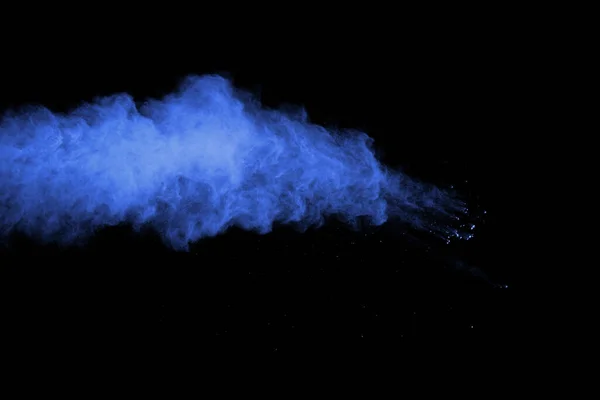 Blauwe Poeder Explosie Zwarte Achtergrond Gekleurde Wolk Kleurrijk Stof Explodeert — Stockfoto