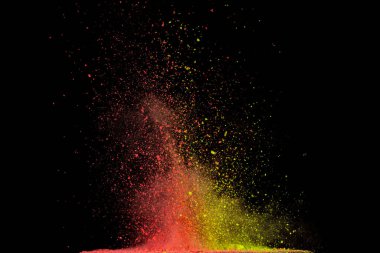 Renkli barut patlaması. Arka planda soyut yakın çekim tozu. Renkli bir patlama. Boya evi.