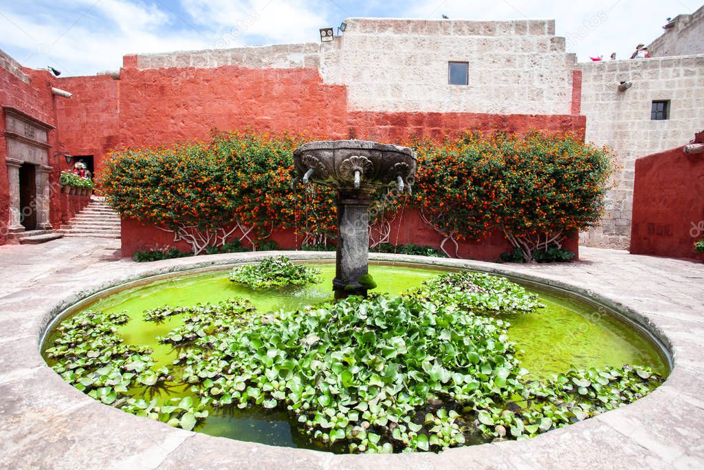 Fountain in monastery Saint Catalina, Arequipa, Peru