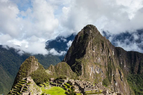 View of the ancient city of Machu Picchu, Peru. — Stock Photo, Image