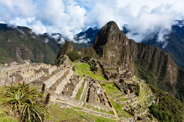 Vista de Machu Picchu, vista clásica, Perú. Orientación horizontal. Vista clásica . — Foto de Stock