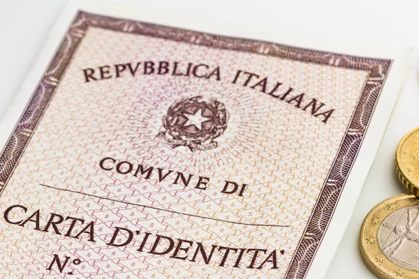 Documento de identidad italiano —  Fotos de Stock