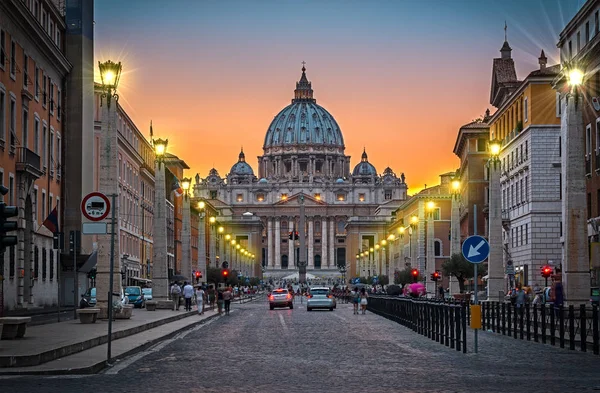 रोमचा व्हॅटिकन विना-रॉयल्टी स्टॉक फोटो