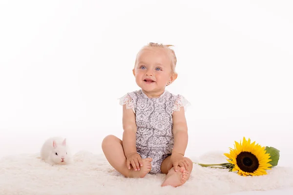 Estúdio Tiro Menina Criança Fundo Branco — Fotografia de Stock