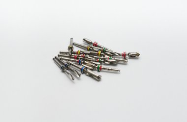 Aracı matkaplar diş Prosthetist