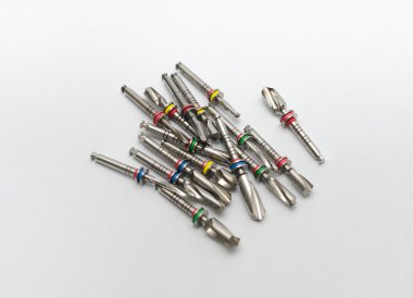 Aracı matkaplar diş Prosthetist