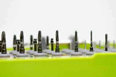 Aracı matkaplar diş Prosthetist