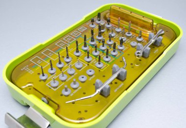 Aracı matkaplar diş Prosthetist