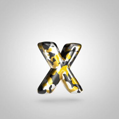 X harfi küçük altın, gümüş ve siyah kamuflaj desenli beyaz arka plan üzerinde izole kamuflaj.